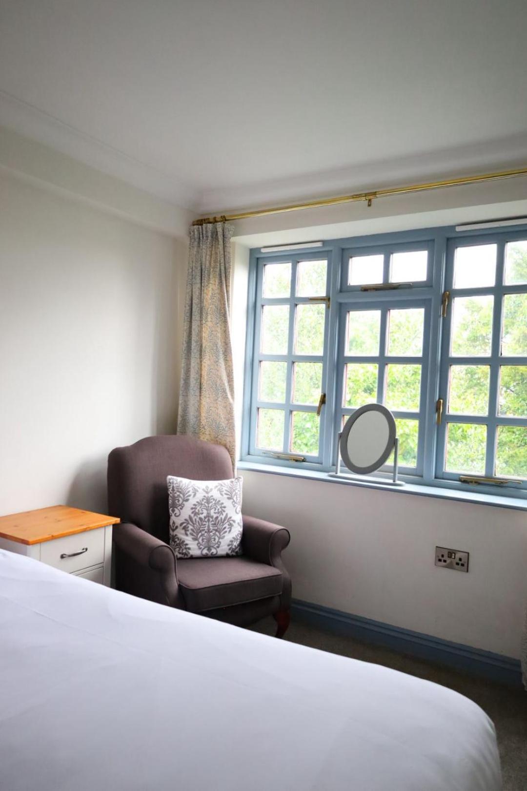 The Eagle House Hotel Лонсестън Екстериор снимка